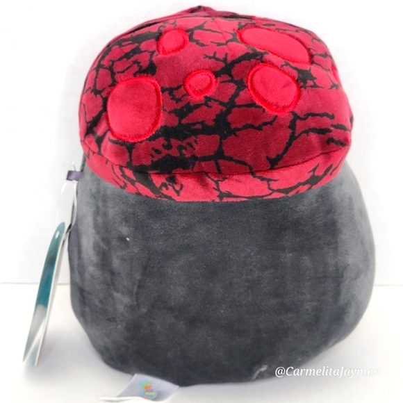 GERT 🍄 FTM Red & Black Mushroom Girly Goth Squad Original Squishmallow ☆ NWT ☆ - Picture 5 of 8
